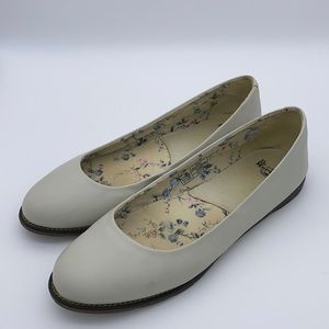 DR. MARTENS Marie leather ballet flats ivory 10